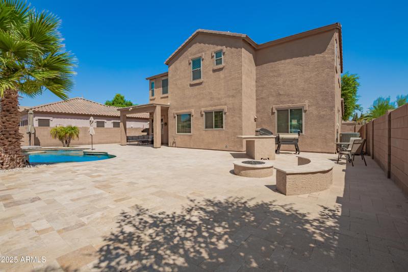 68970a_16 - Kingbird Place