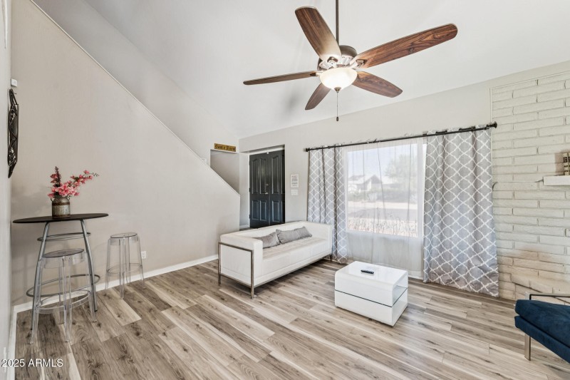003-living-room