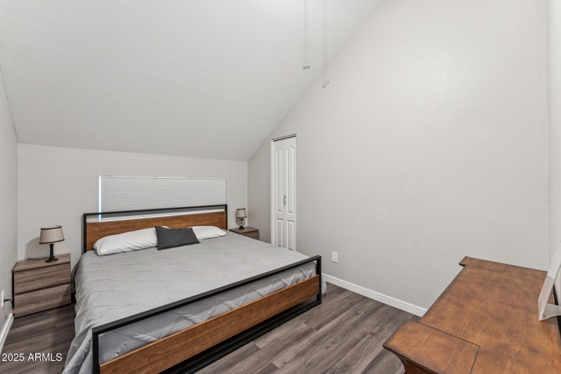 018-bedroom-3