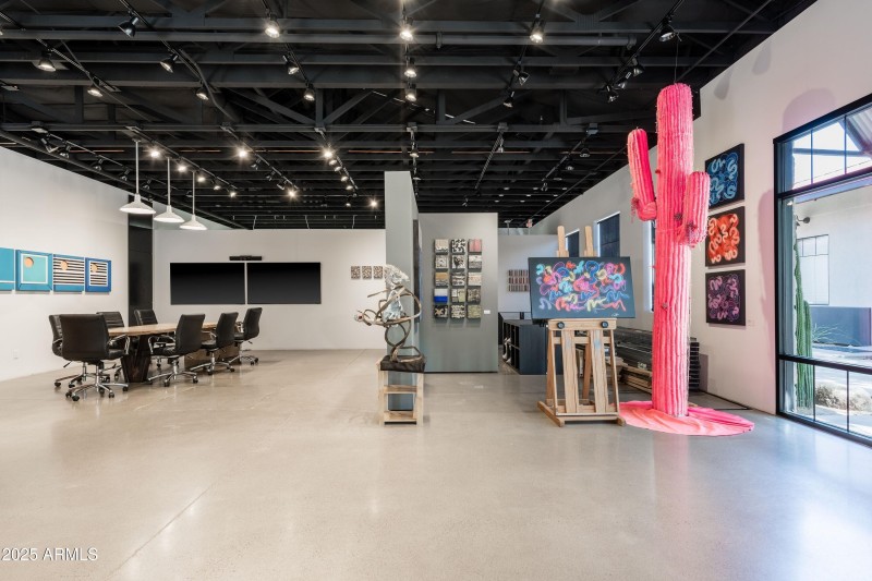 013_Studio Space