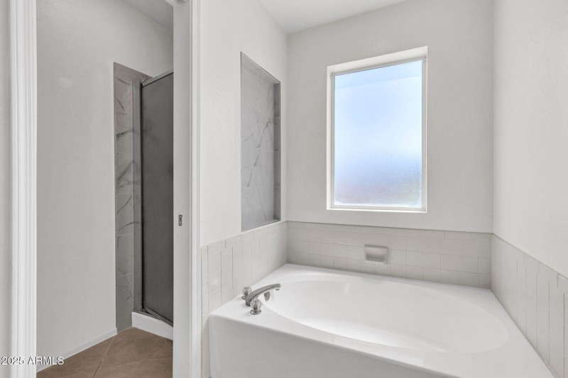 1417 W Lake Mirage Ct-20