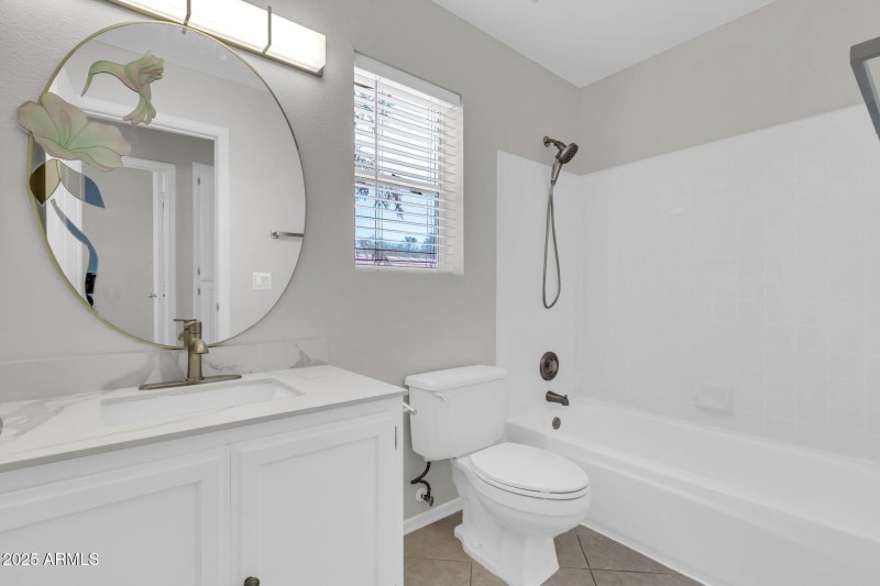 1417 W Lake Mirage Ct-28