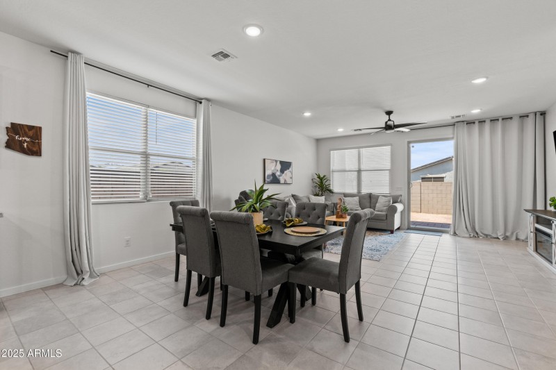 2898 Kim Dr-9