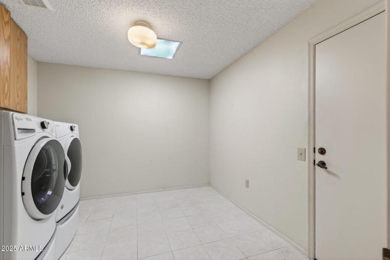 Huge Laundry/utility room