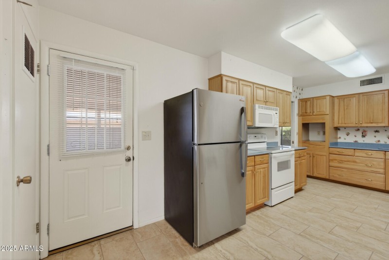 34_10801_W_Mountain_View20_mls