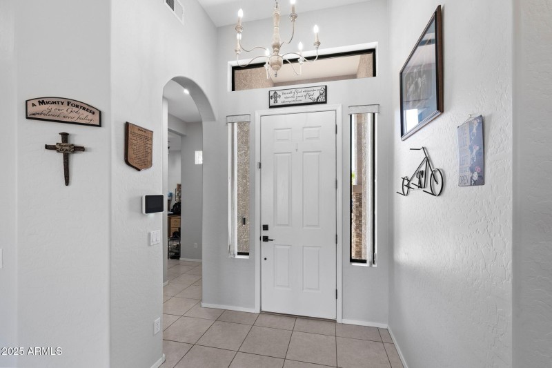 11__11518 E Enrose St