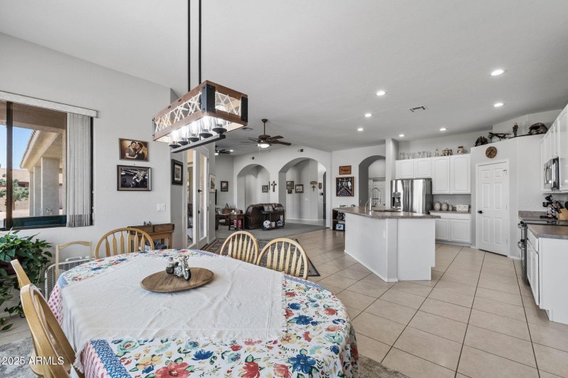 17__11518 E Enrose St