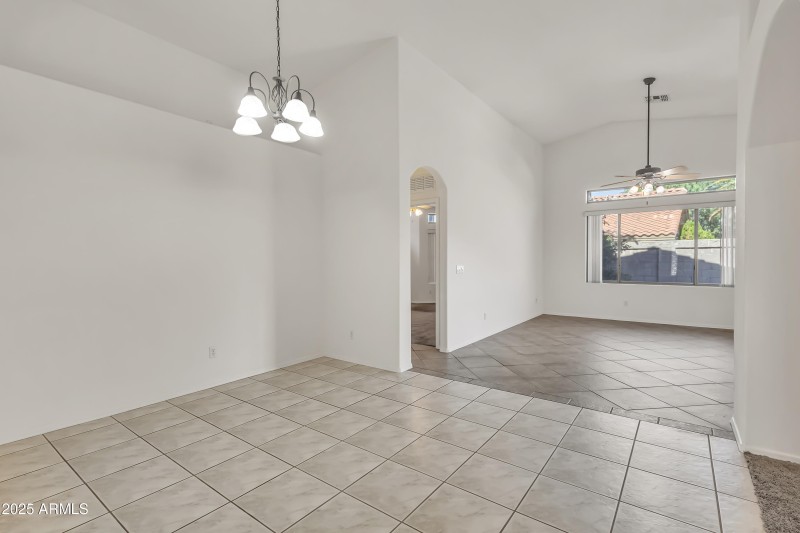 Dinning Room (1)