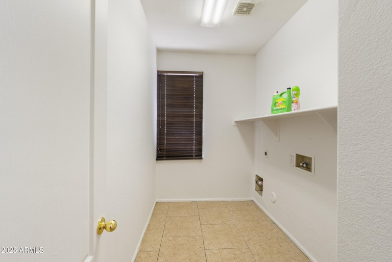 Laundry rm