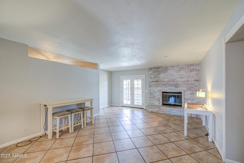 Family Room 4
