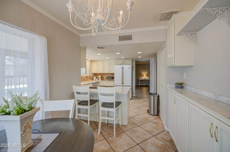 Kitchen 6