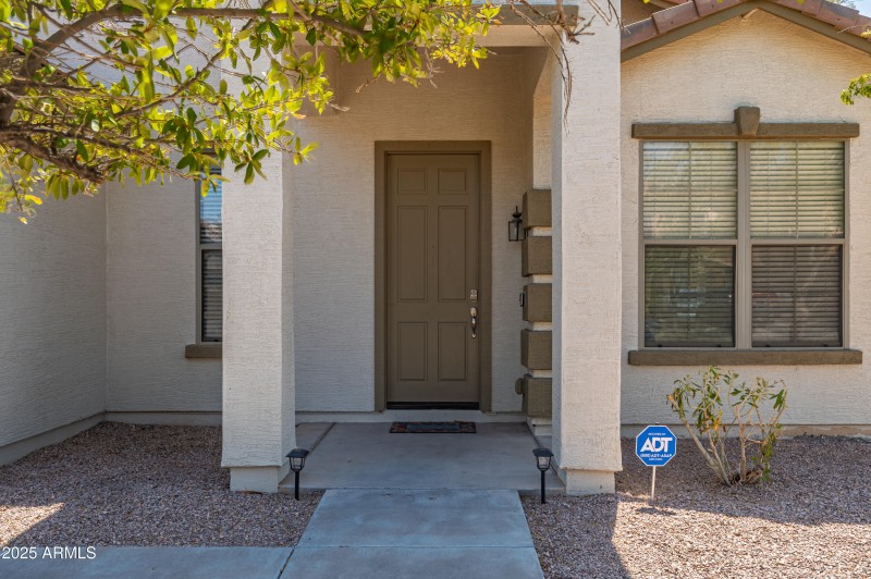 43579 W Sansom Dr-8