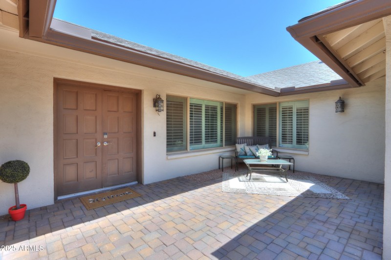 Private Courtyard