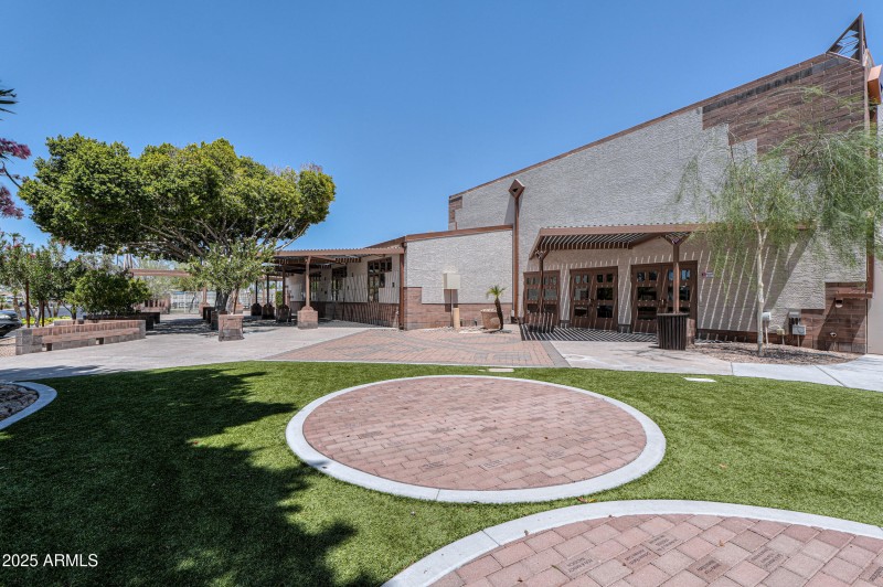 La Casita Comm Center