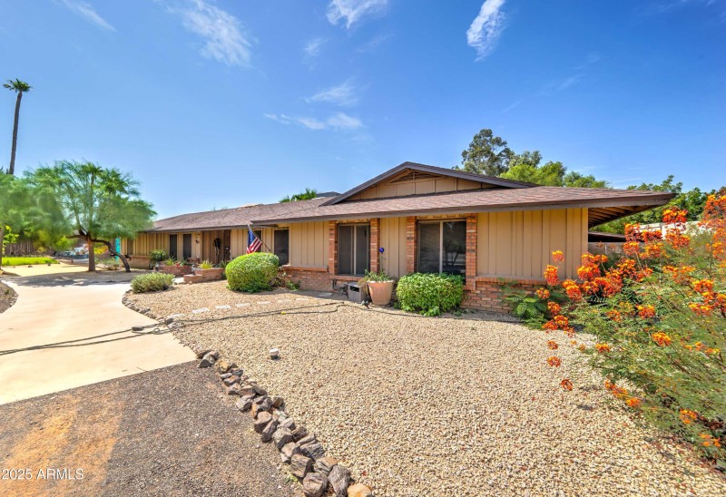 9511 E Gary Rd-9