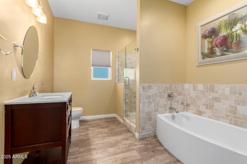 Guest House Bath