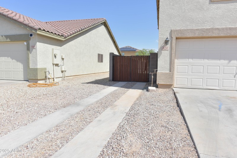 RV Gate