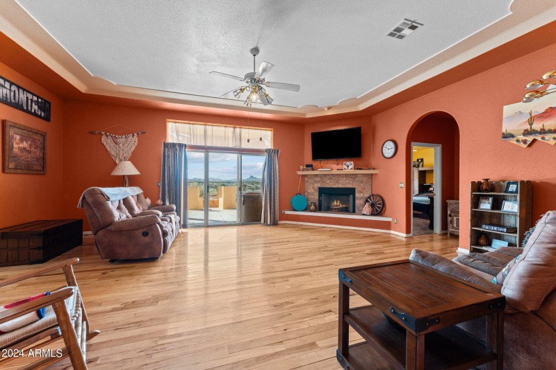 13-web-or-mls-DSC03651