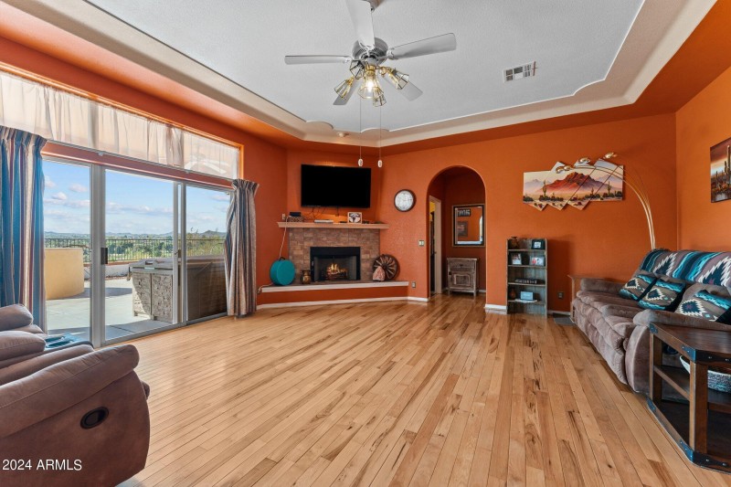 14-web-or-mls-DSC03656