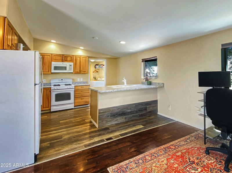 Kitchen 5