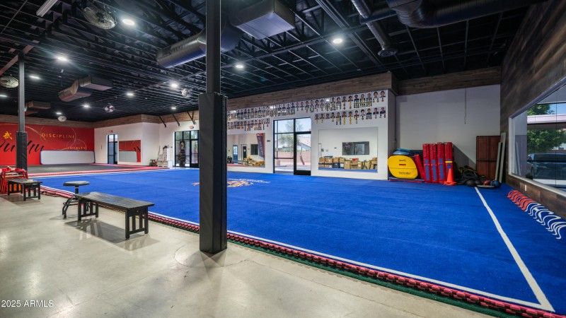 700 N Cooper Rd-2