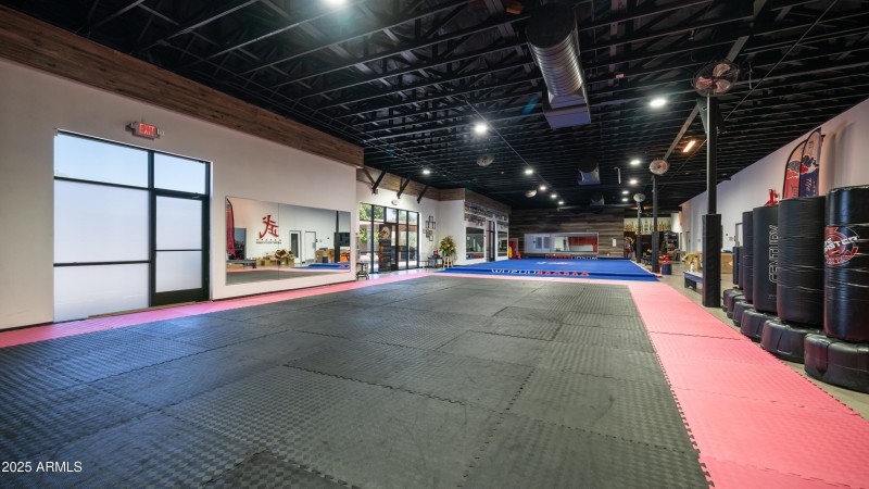 700 N Cooper Rd-6