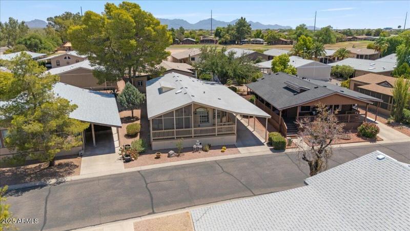 Quiet gated neighborhood in 85050.