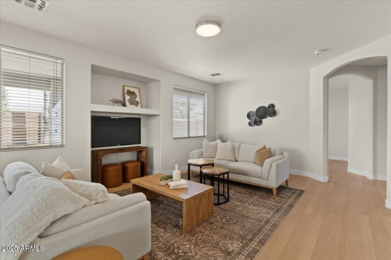 10-Living Room