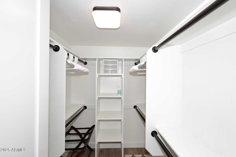 6249 - #13 - Primary Bedroom-Closet