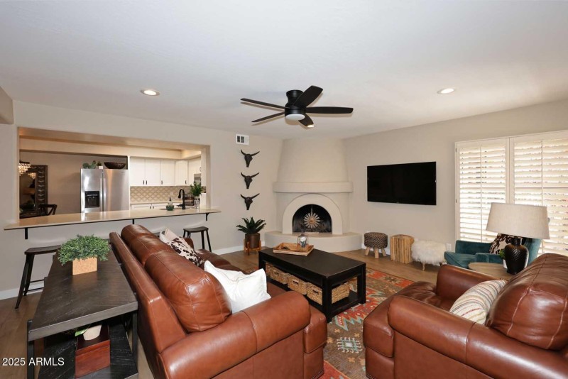 6249 - #13 -Great Room2