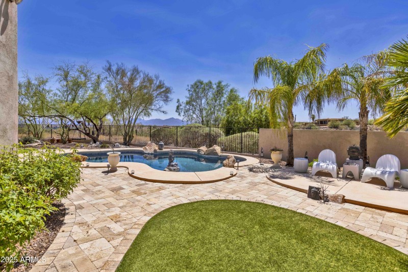 Turf and Pool to Downtown
