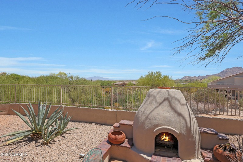 02_Four Peaks Views