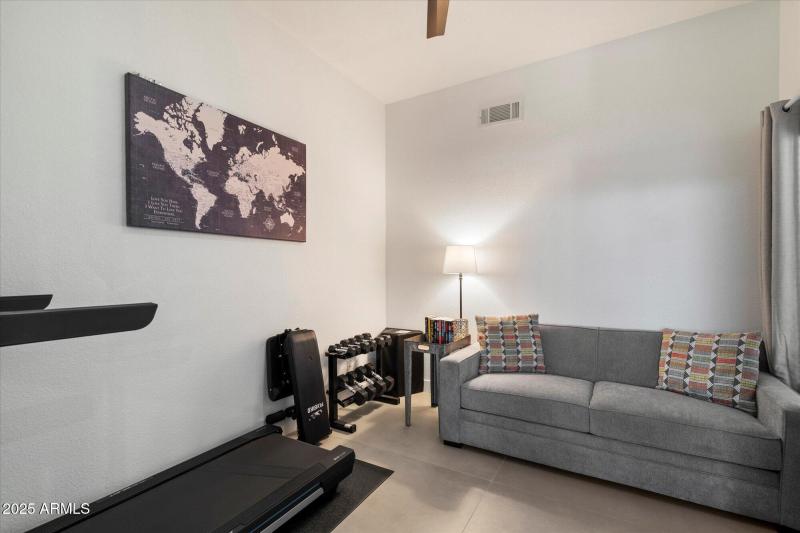 28-BEDROOM_OFFICE_FLEX RM