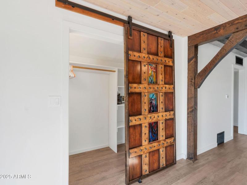 012_Artisian Barn Door