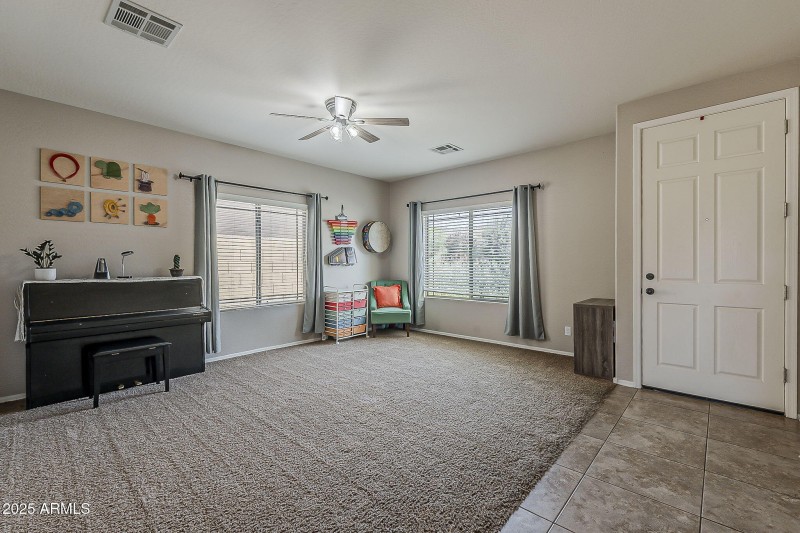 6-web-or-mls-Sable Ave-6