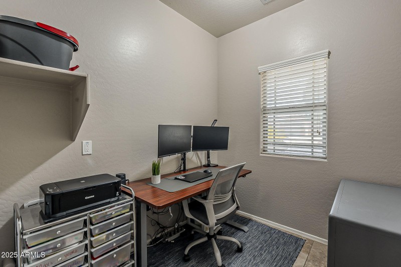 39-web-or-mls-Sable Ave-39