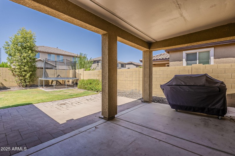 41-web-or-mls-Sable Ave-41