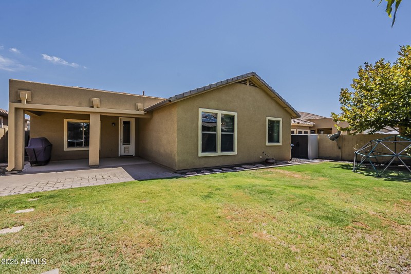 48-web-or-mls-Sable Ave-48