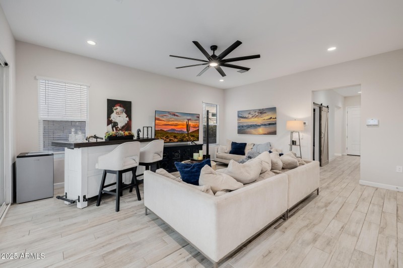19 Woodridge