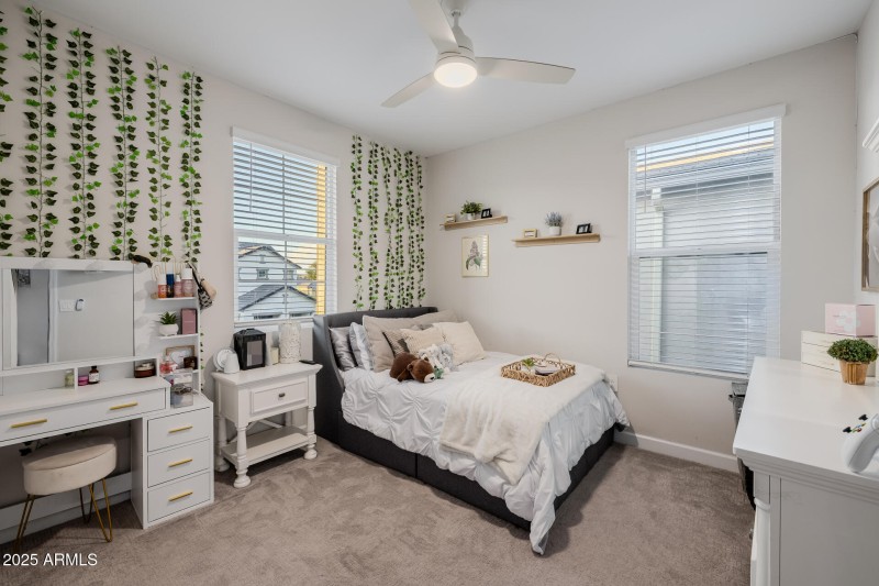 48 Woodridge
