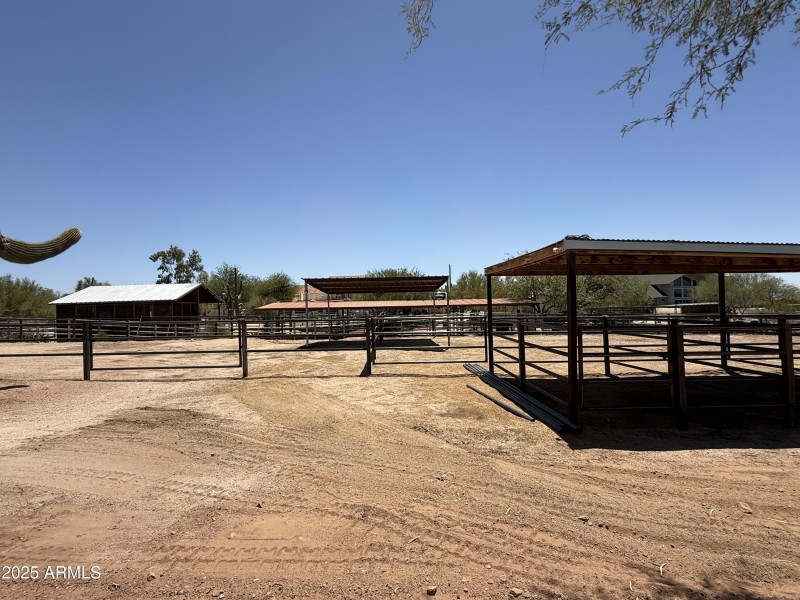 Turnouts and Shed Row