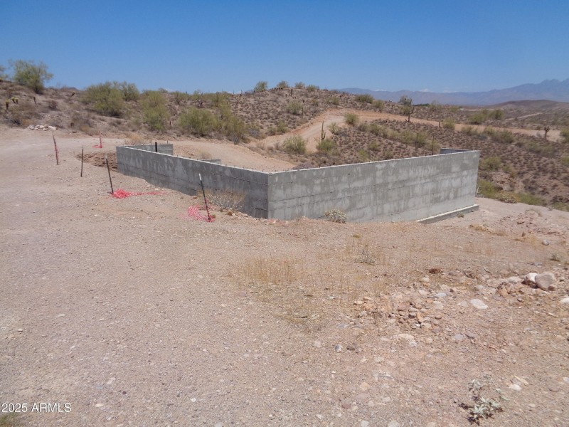 RV Garage beginning (4)