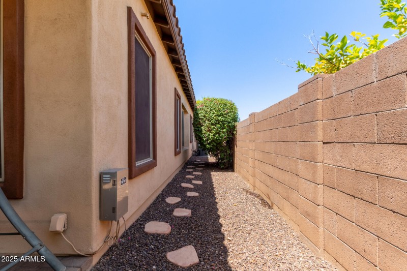 12481 W Milton Drive