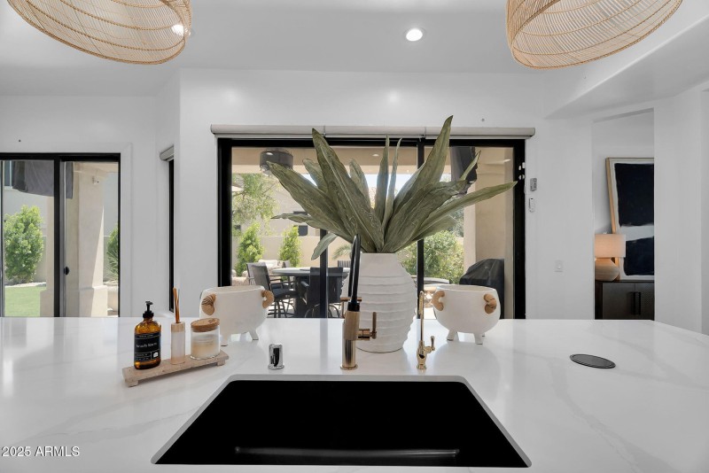 15-web-or-mls-Vista-15