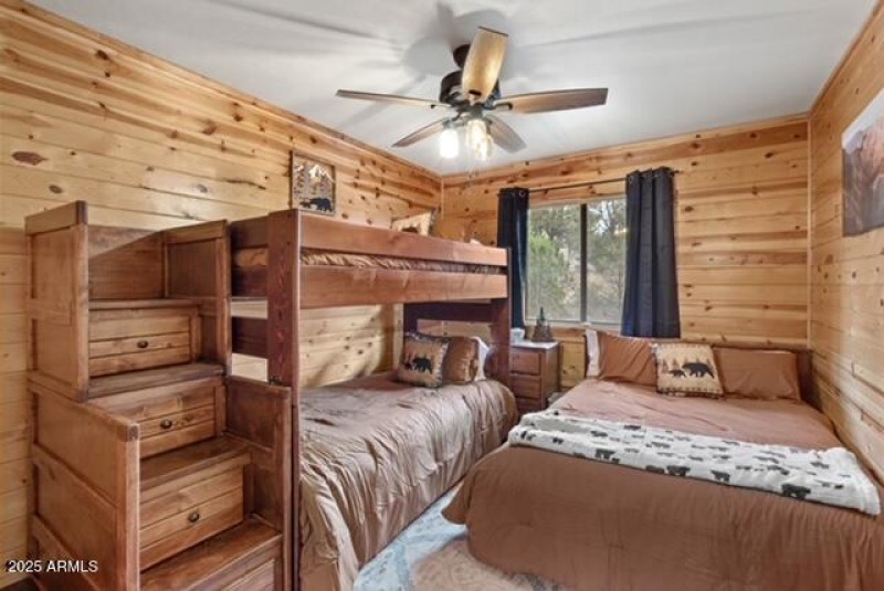 Bedroom 3-2343 E Dovetail Trail, Overgaa