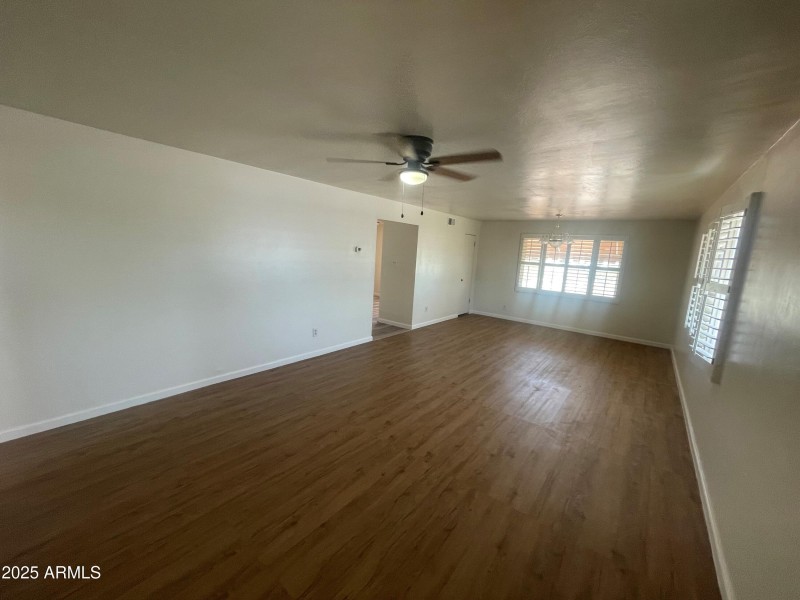 11102 W Indiana Ave (28)