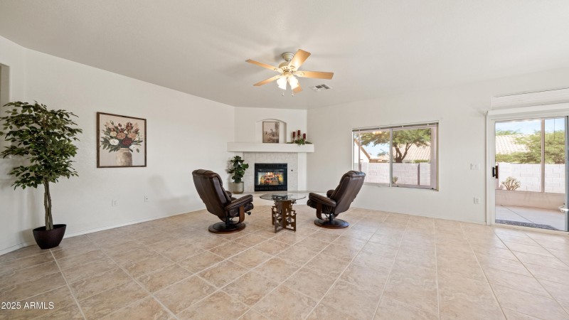 Interior Reshoot - 2389 Locksley Dr-4