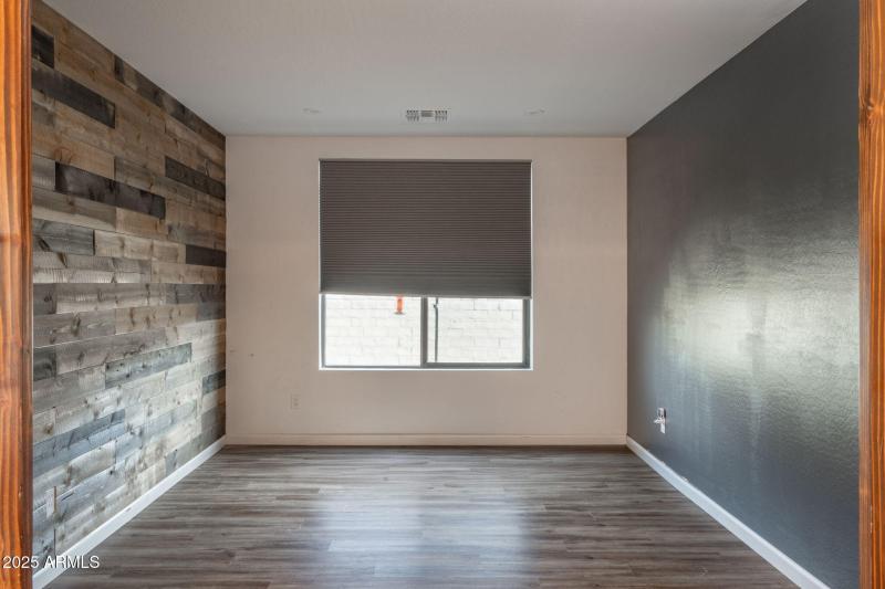 26-web-or-mls-5656-e-killen-loop