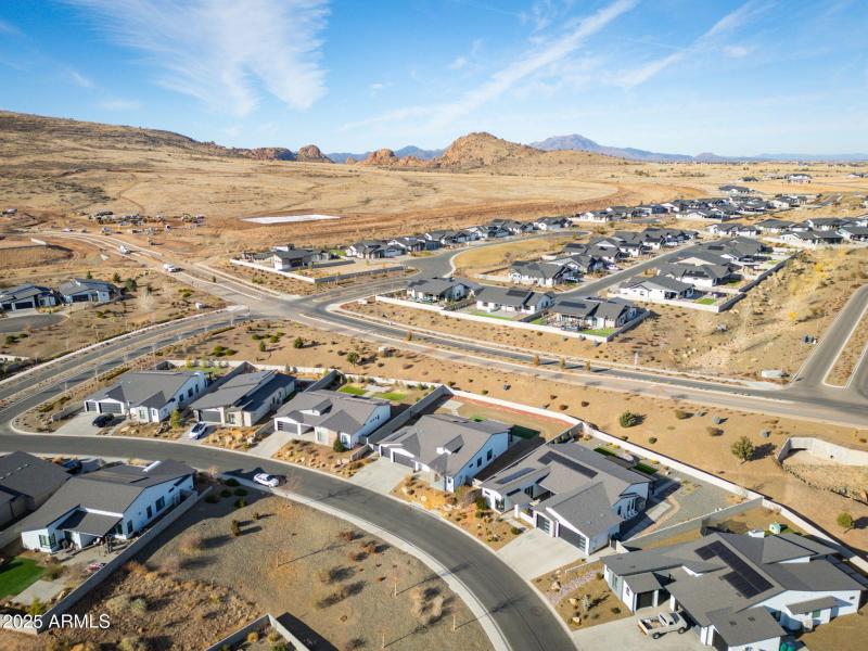 9-web-or-mls-5656-e-killen-loop