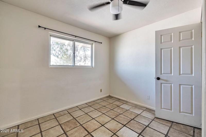 16-web-or-mls-QP- MAP_4526